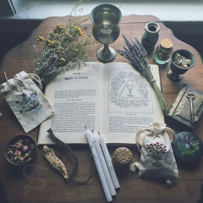 8 Witchy Tips for the Busy Modern Witch