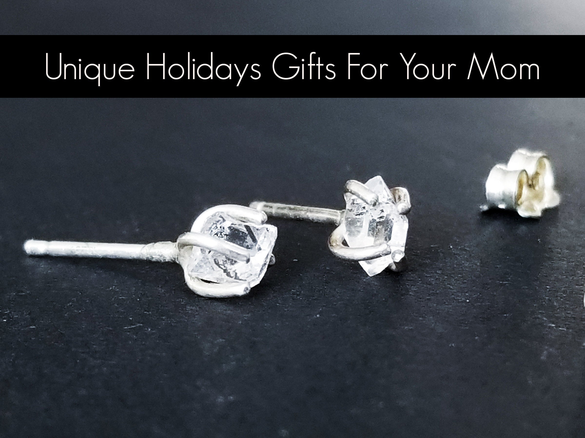 Collection of Unique Holidays Gifts For Your Mom in a gallery layout