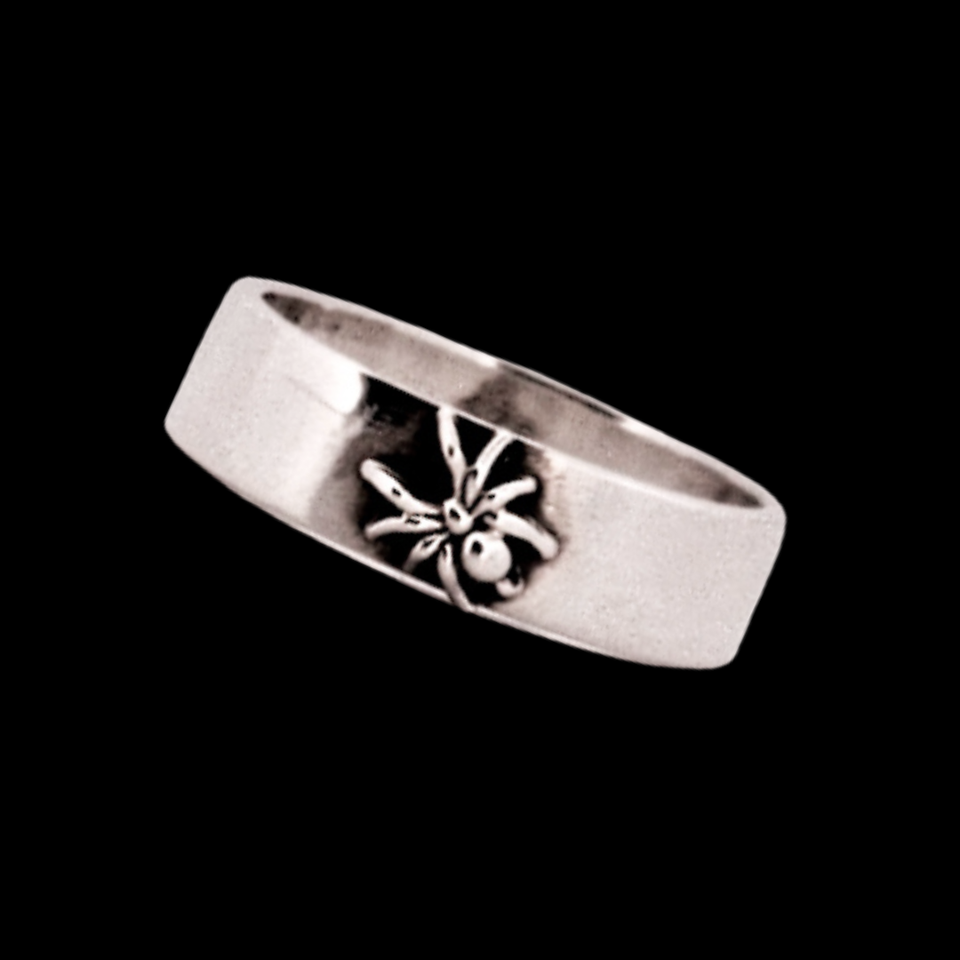 Collection of Silver Spider Ring Band - Inchoo Bijoux in a gallery layout