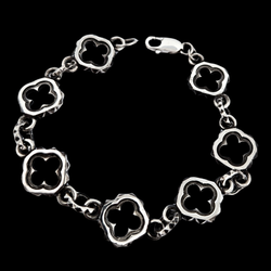 Collection of Unisex Quatre foils Bracelet Sterling Silver in a gallery layout