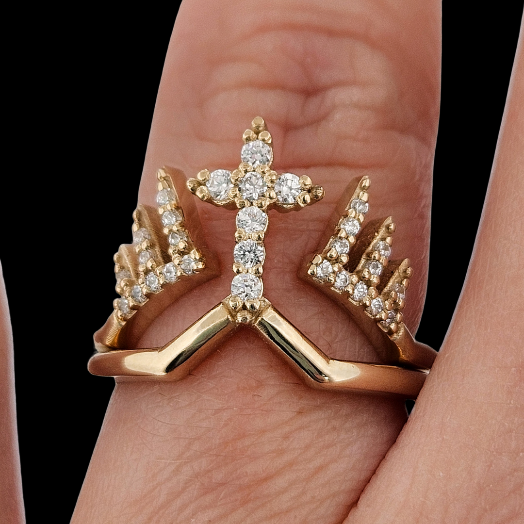 Collection of Mont-Royal Ring - Gold and Diamonds Engagement Ring in a gallery layout