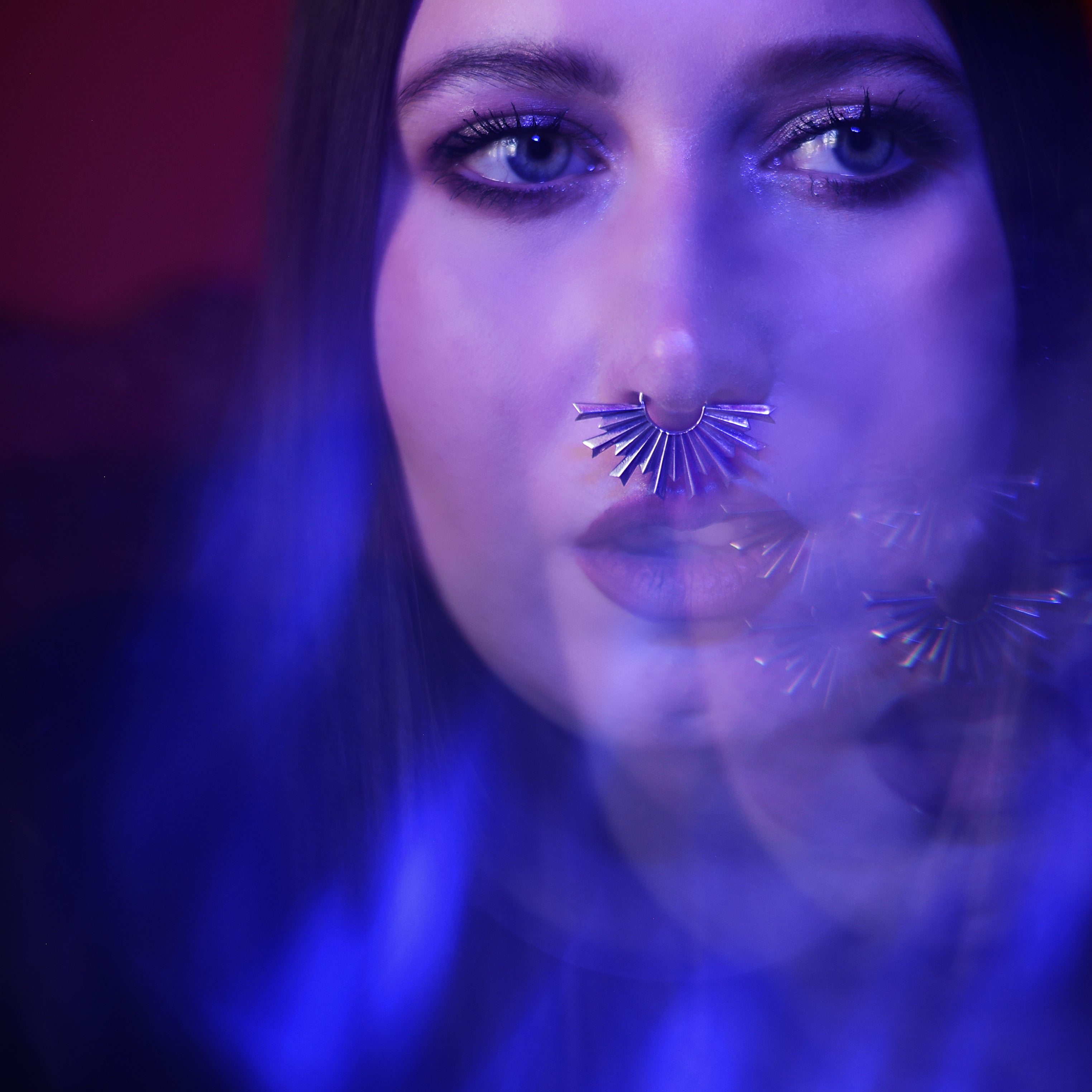 Collection of Art Deco Fan Oversized Septum in a gallery layout