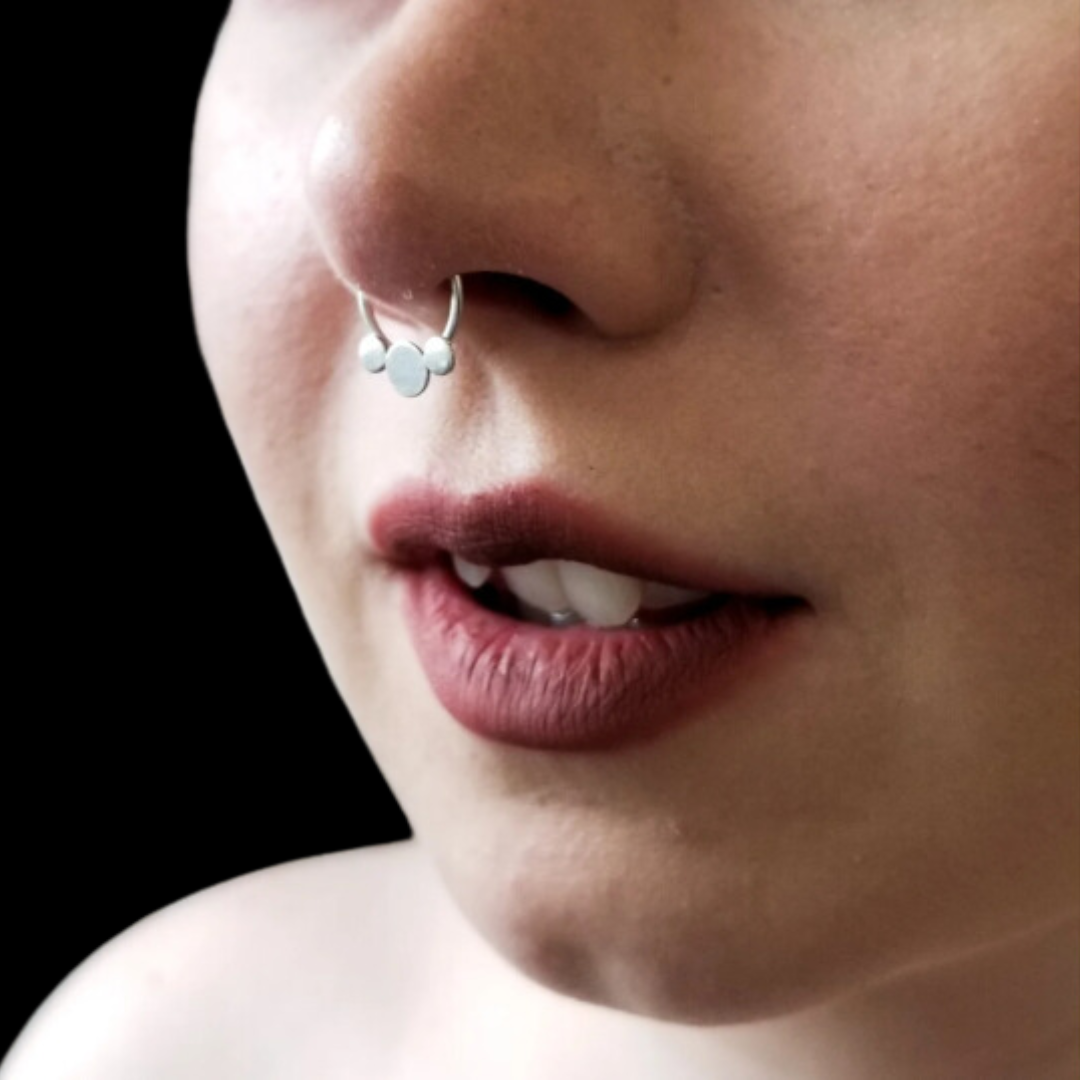 Collection of 3 Disc Minimalist Septum - Inchoo Bijoux in a gallery layout