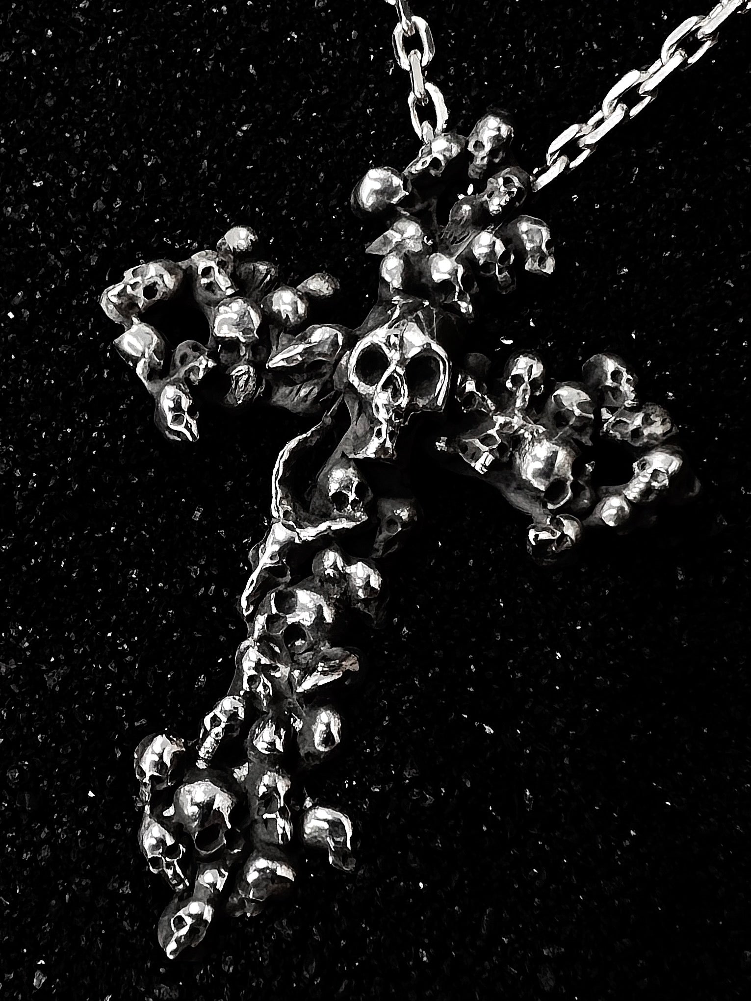 Collection of Catacombs Heavy Skull Cross Pendant in a gallery layout