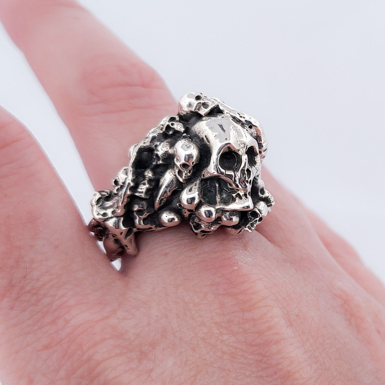 Collection of Catacombes Skull Signet Ring - Unisex in a gallery layout