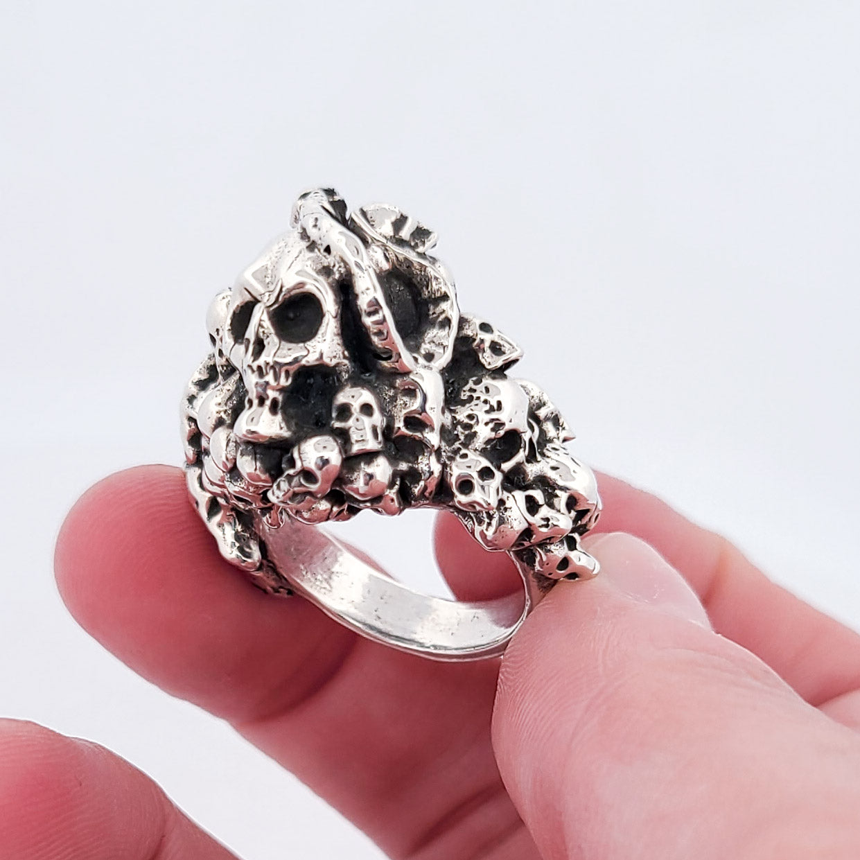 Collection of Catacombes Skull Signet Ring - Unisex in a gallery layout