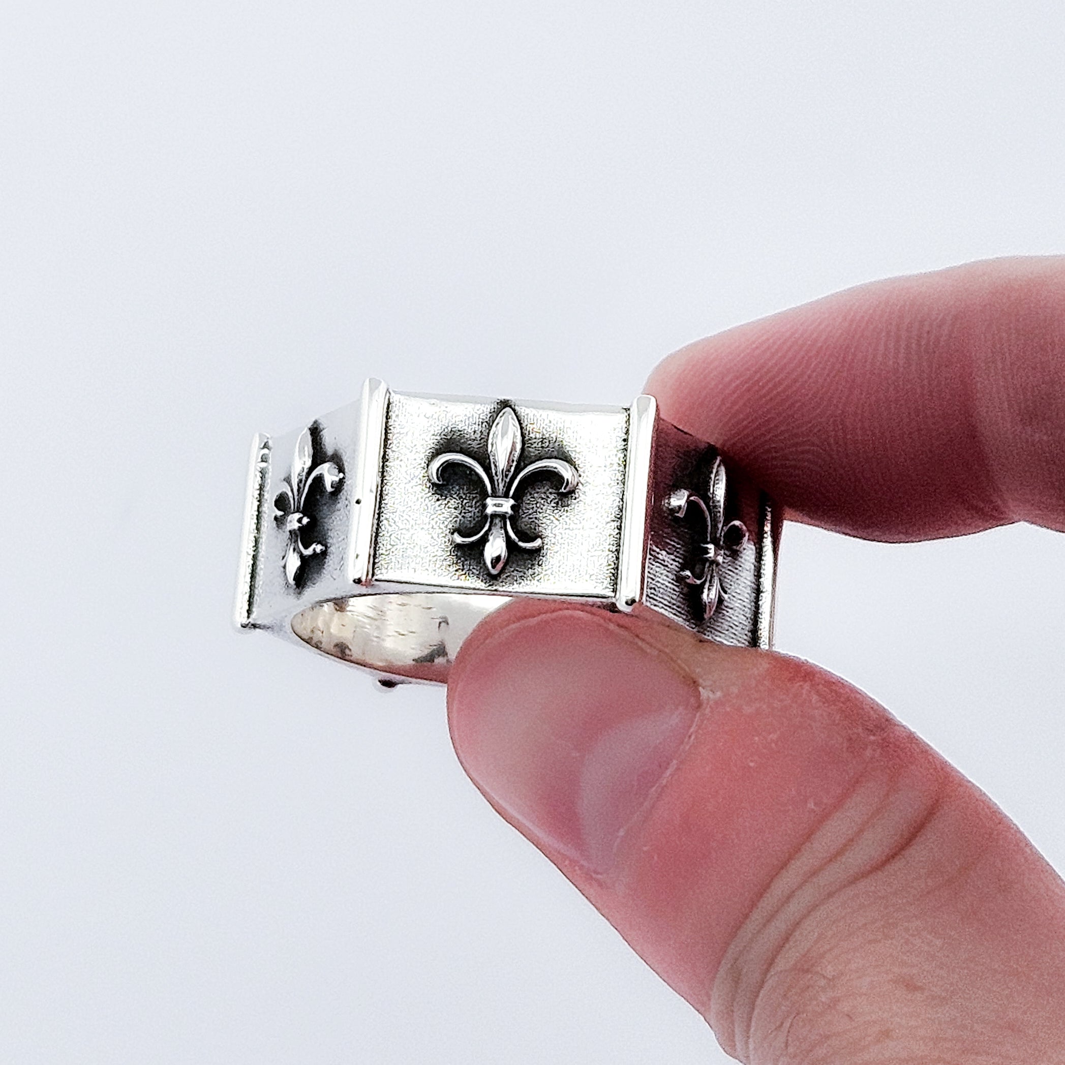 Collection of Sterling Silver Fleur de Lys Ring Band in a gallery layout