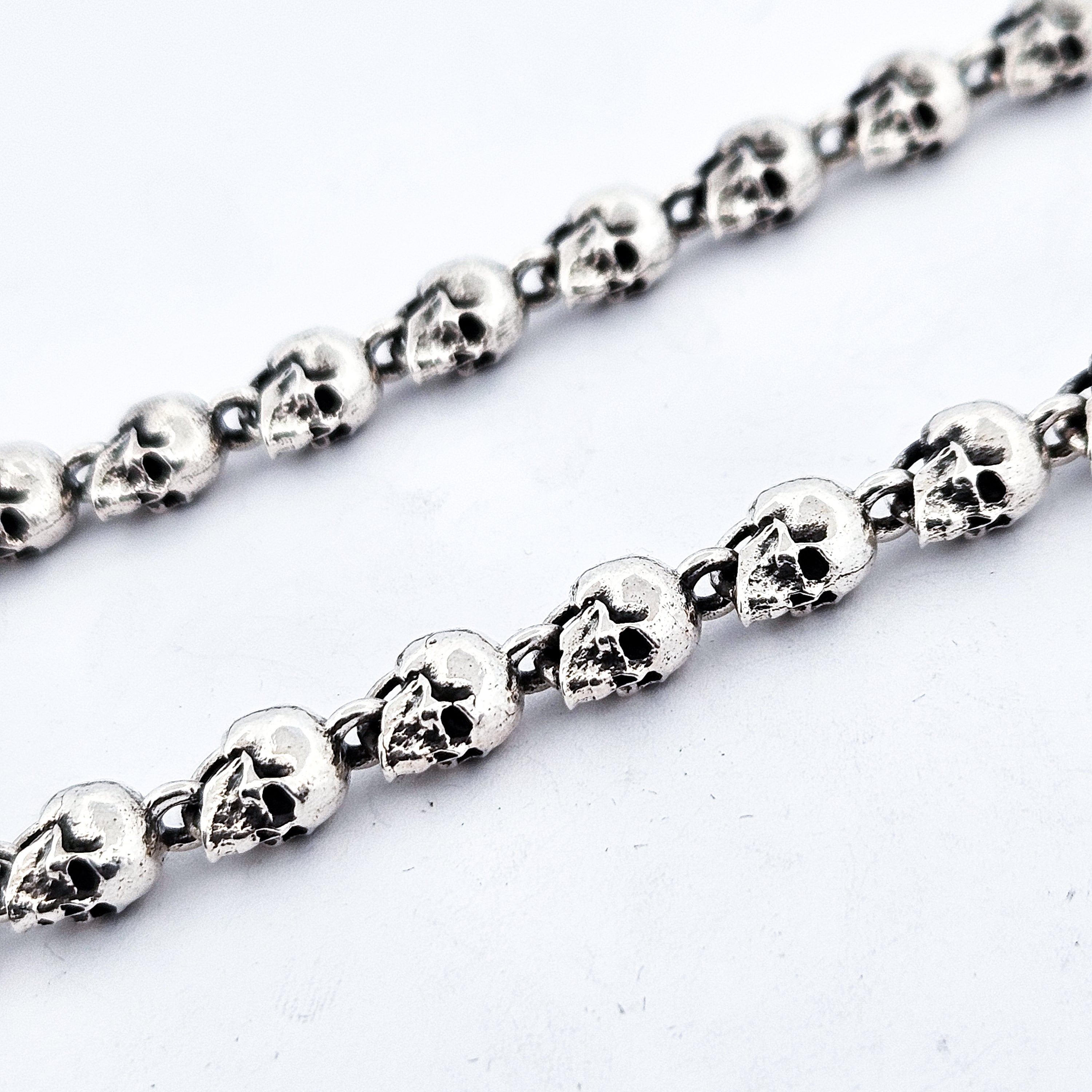 Small Skull Chain in Sterling Silver - Heavy