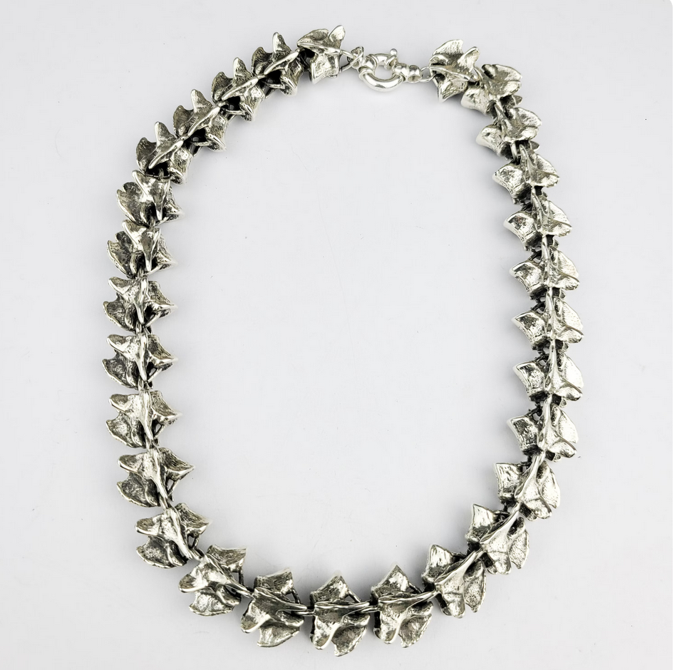 Collection of Massive 12mm Spine Necklace, Vertebrae Chain - Inchoo Bijoux in a gallery layout