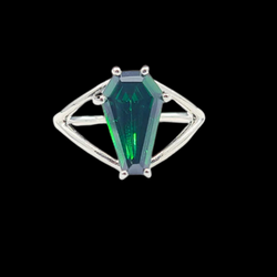 Collection of Bague Grand Cercueil Vert Absinthe in a gallery layout