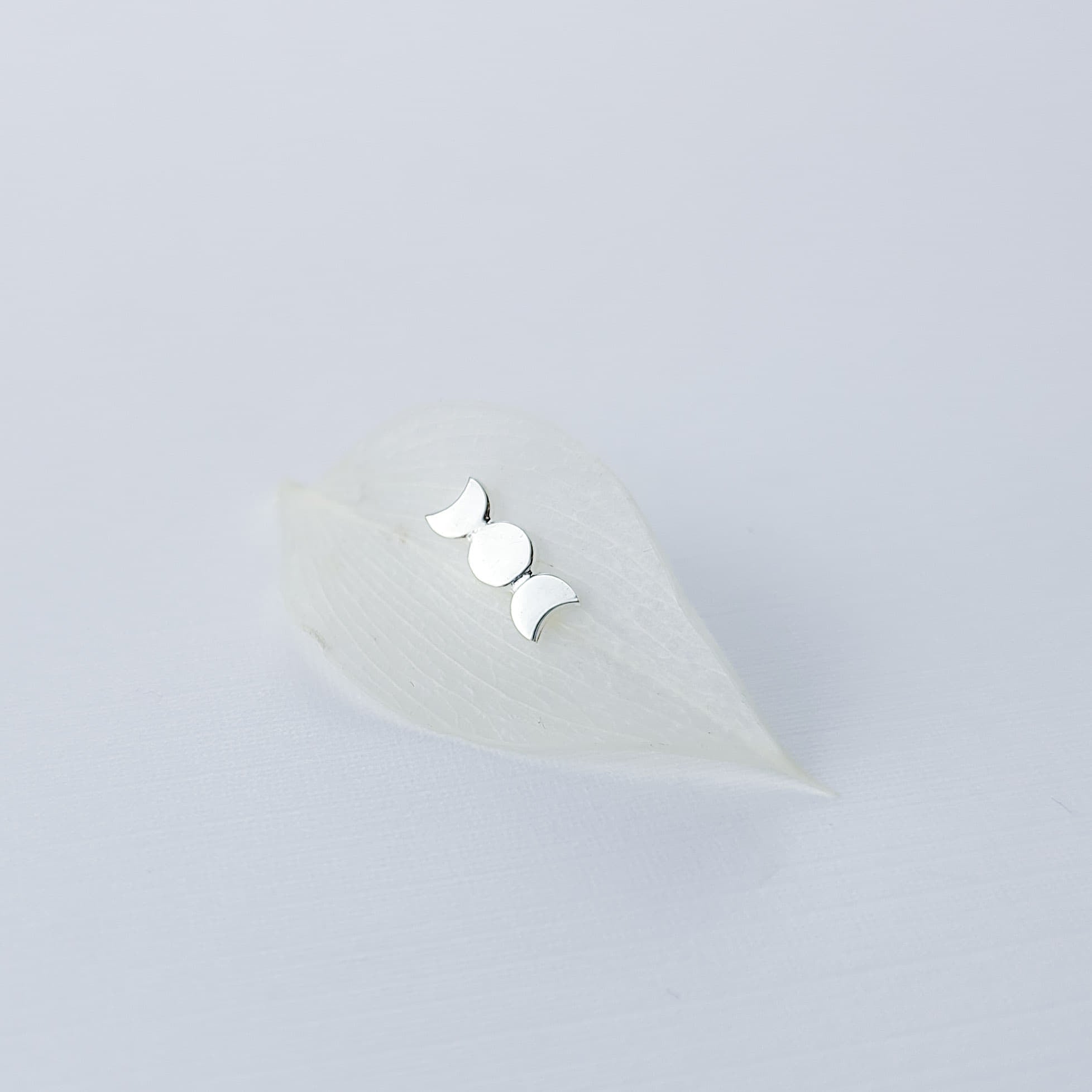 Collection of Silver Moon Phase Nose Stud-Nose Stud-Inchoo Bijoux-Inchoo Bijoux in a gallery layout