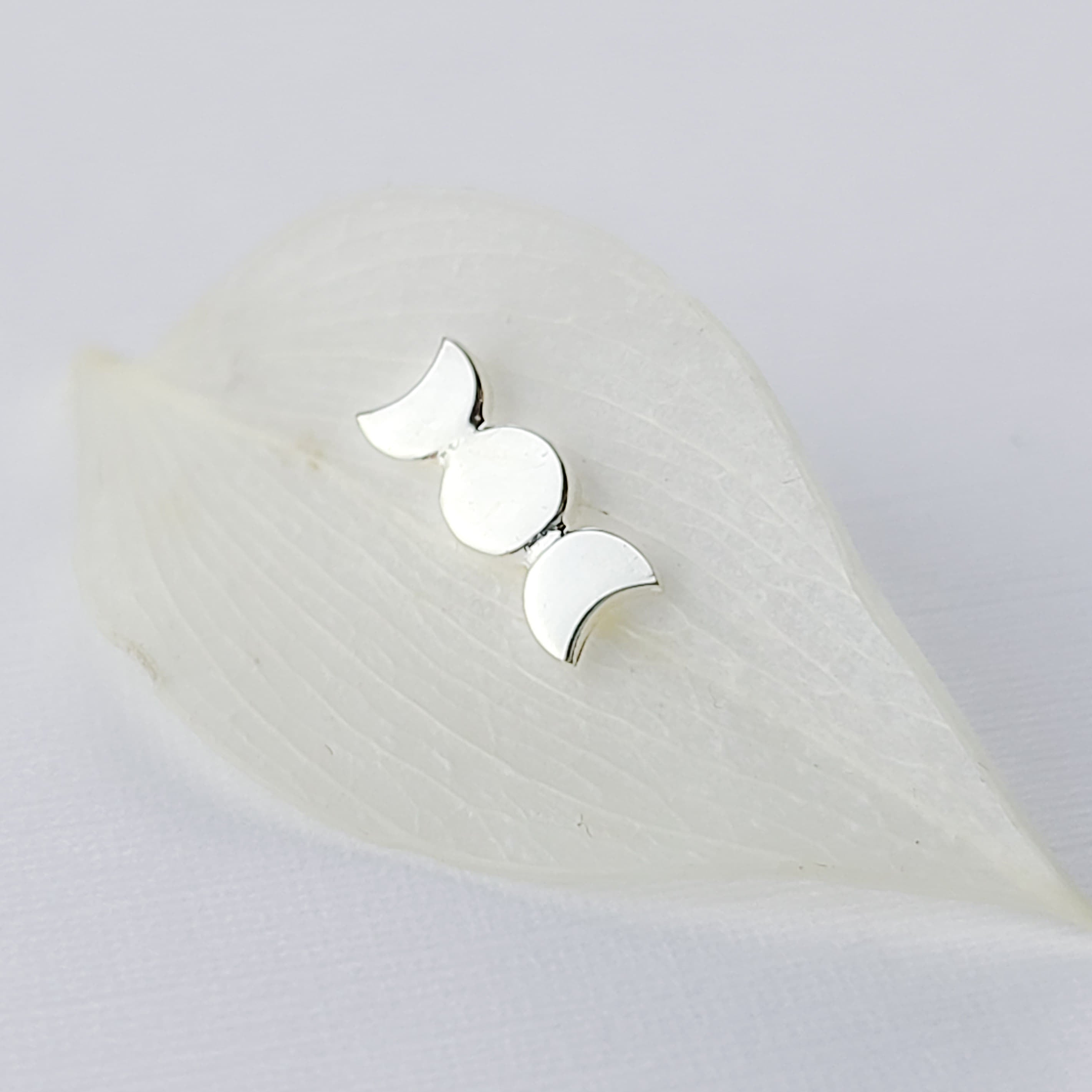 Collection of Silver Moon Phase Nose Stud-Nose Stud-Inchoo Bijoux-Inchoo Bijoux in a gallery layout