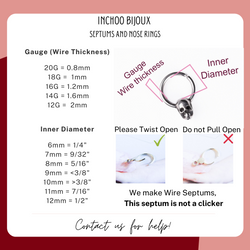 Collection of Anneau de nez piercing septum toile d'araignée en or rose 10K - 14K in a gallery layout