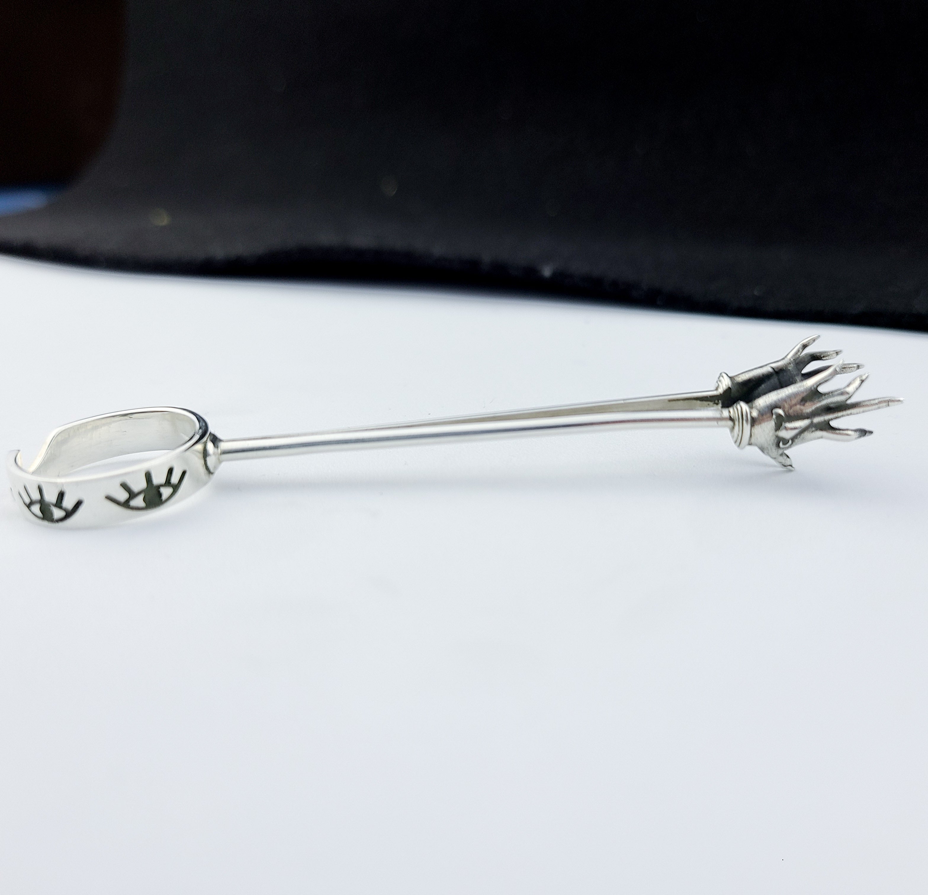 Collection of Queen of Hell Sceptre Cigarette Blunt Holder Ring in a gallery layout