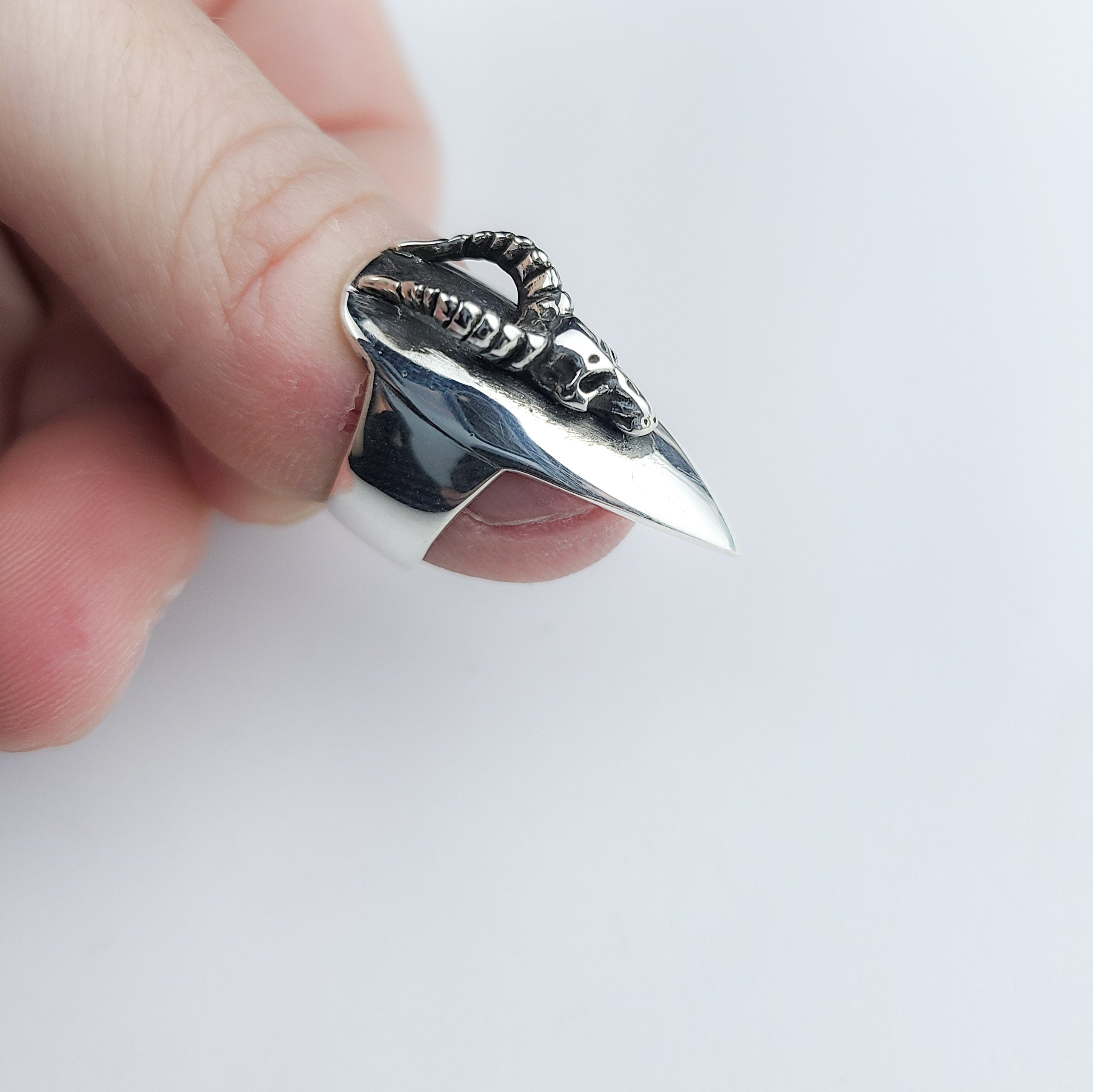 Collection of Demon Skull Stiletto Fake Nail Claw Ring in a gallery layout