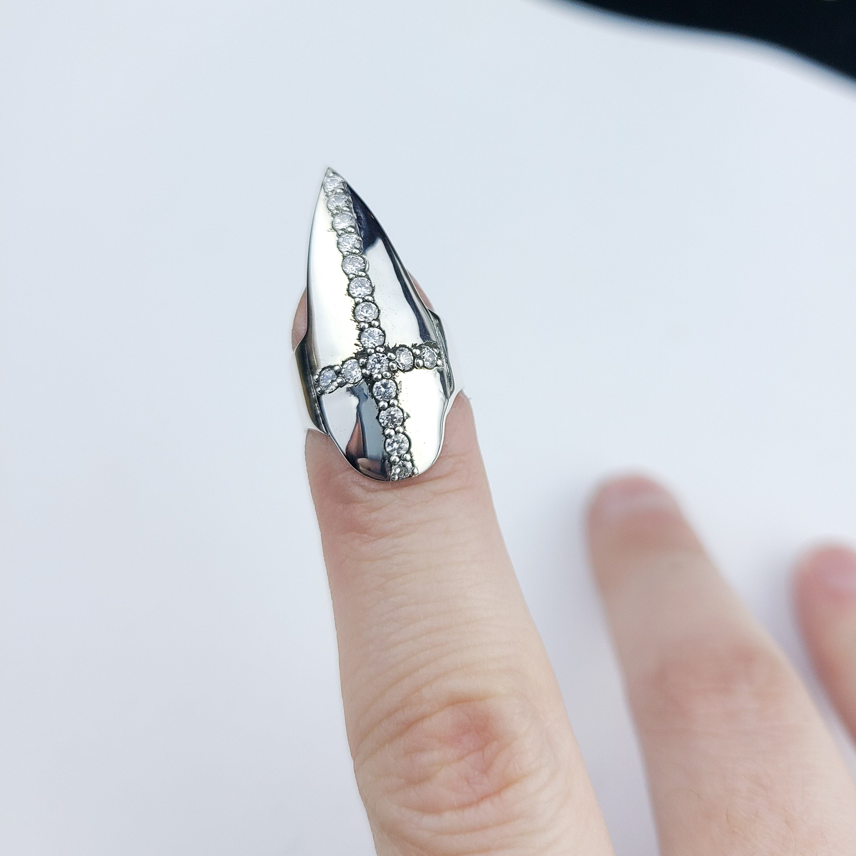 Diamond Cross Fake Nail Claw Ring