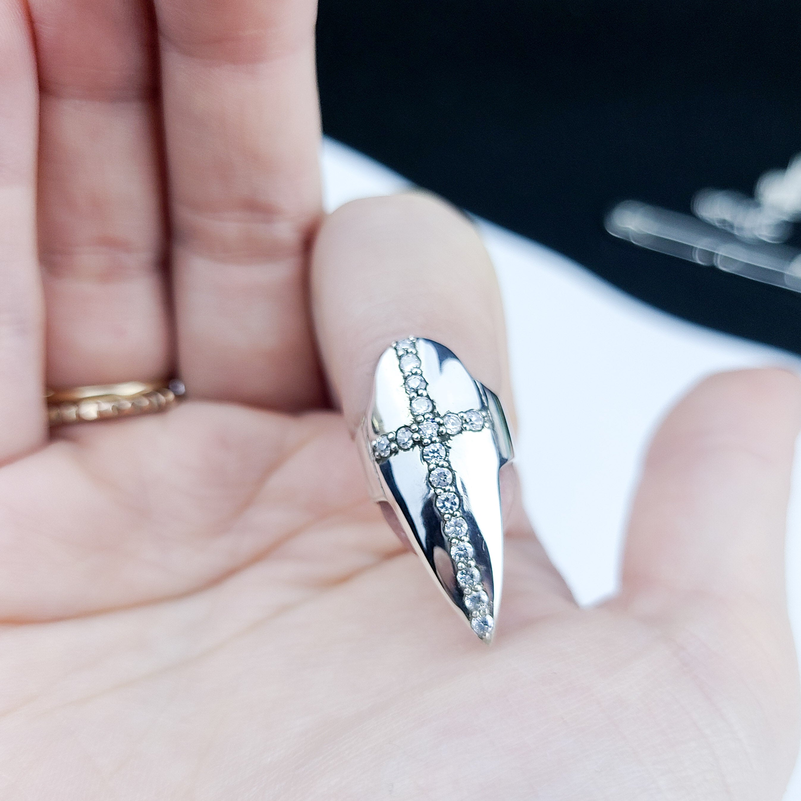 Diamond Cross Fake Nail Claw Ring