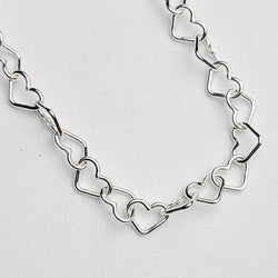 Collection of Chaîne minuscule de coeur, collier de coeur d'argent sterling in a gallery layout