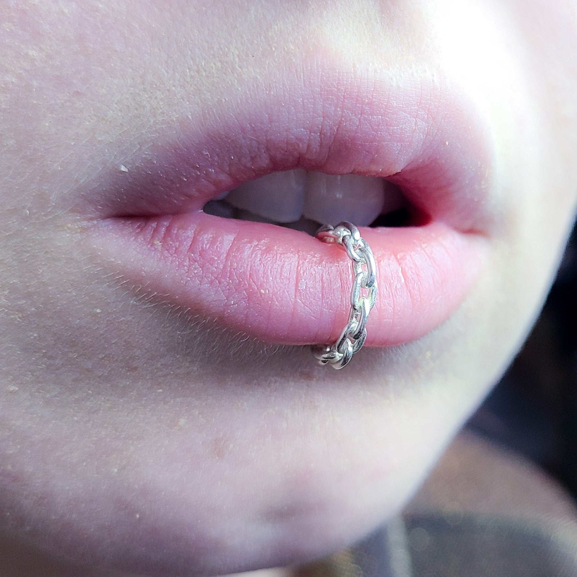 Chain Fake Lip Ring Piercing