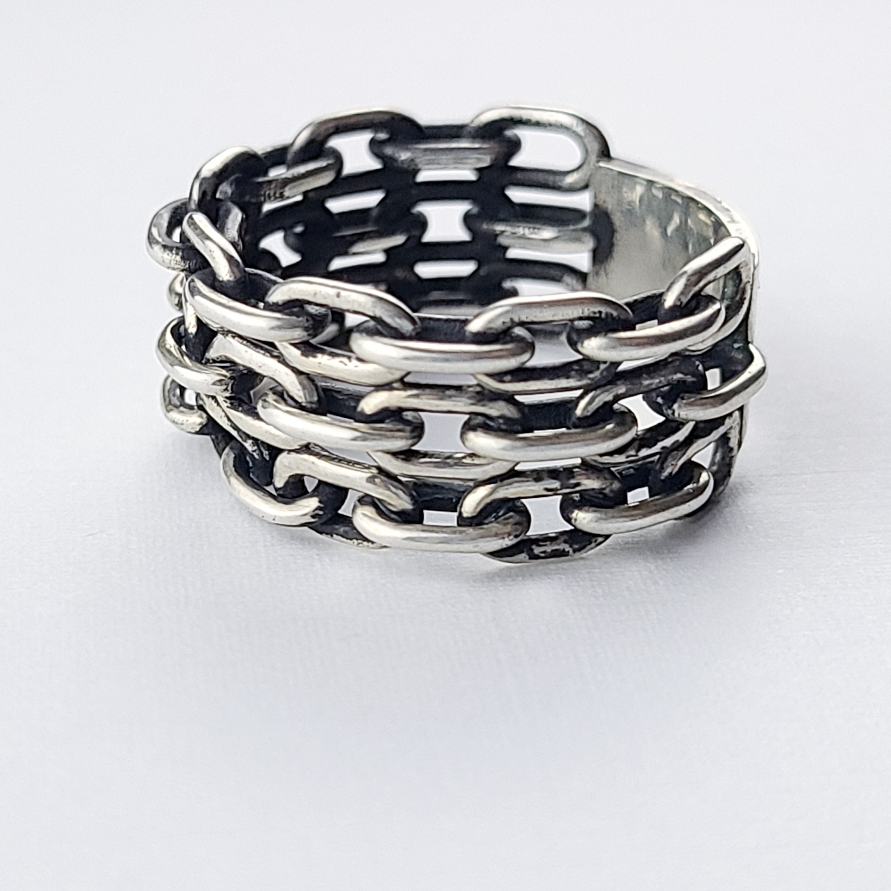 Wide 3 Row Keeper Chain Ring