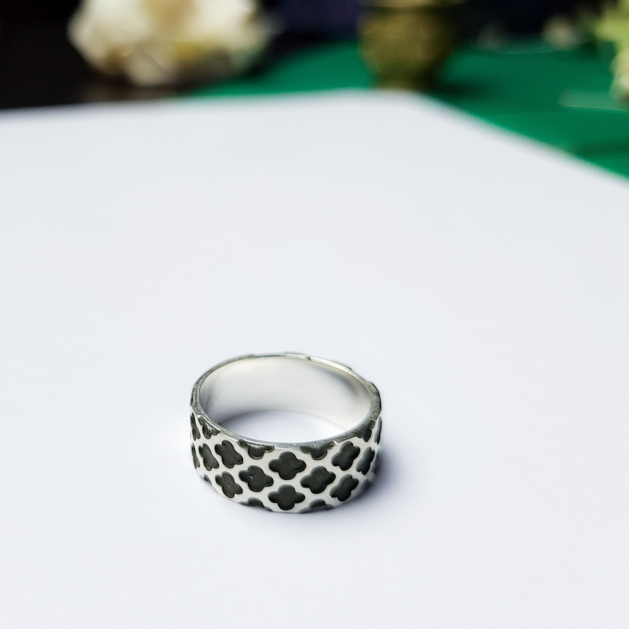 8mm Wide Confessional Pattern Ring Band-Ring-Inchoo Bijoux-Inchoo Bijoux