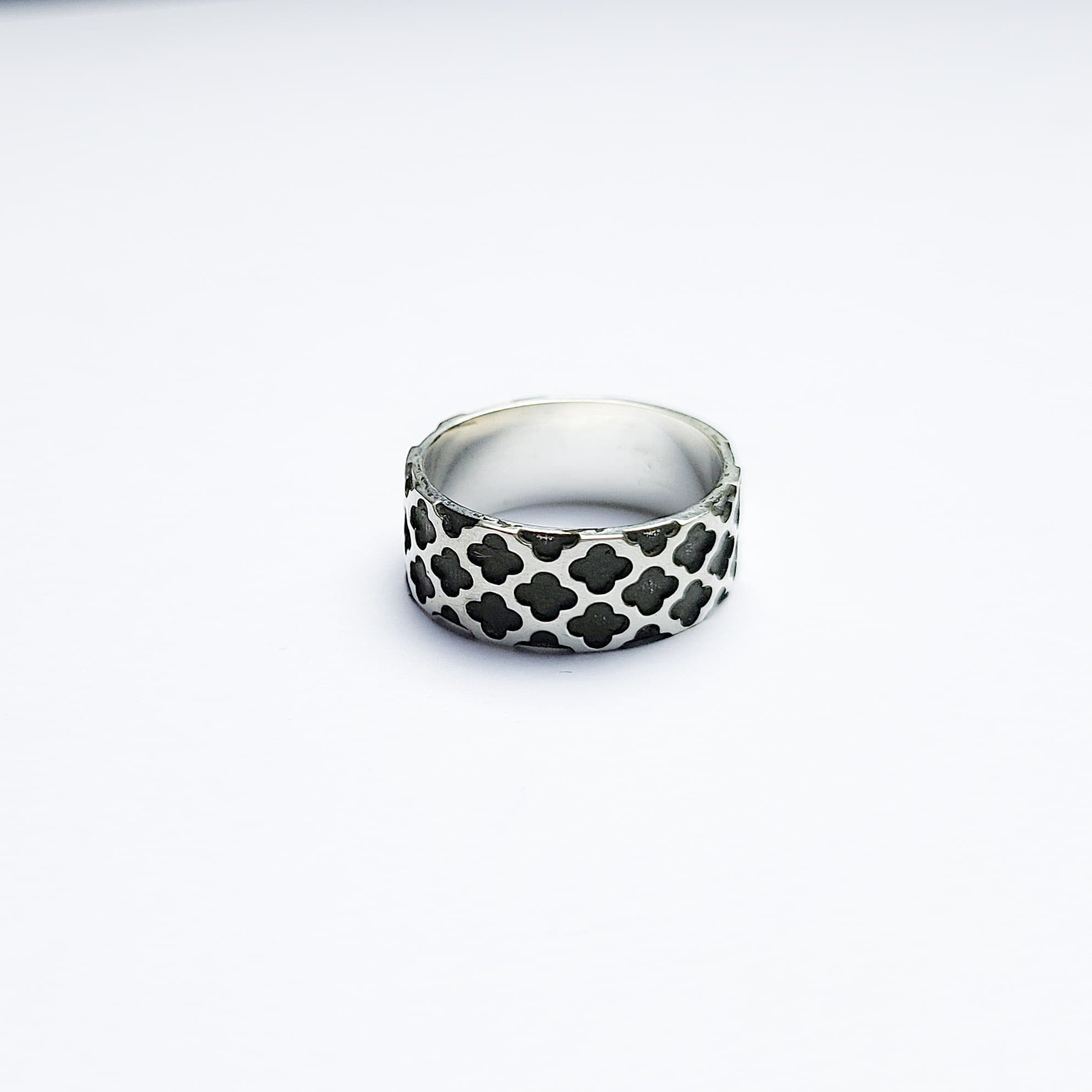 Collection of 8mm Wide Confessional Pattern Ring Band-Ring-Inchoo Bijoux-Inchoo Bijoux in a gallery layout