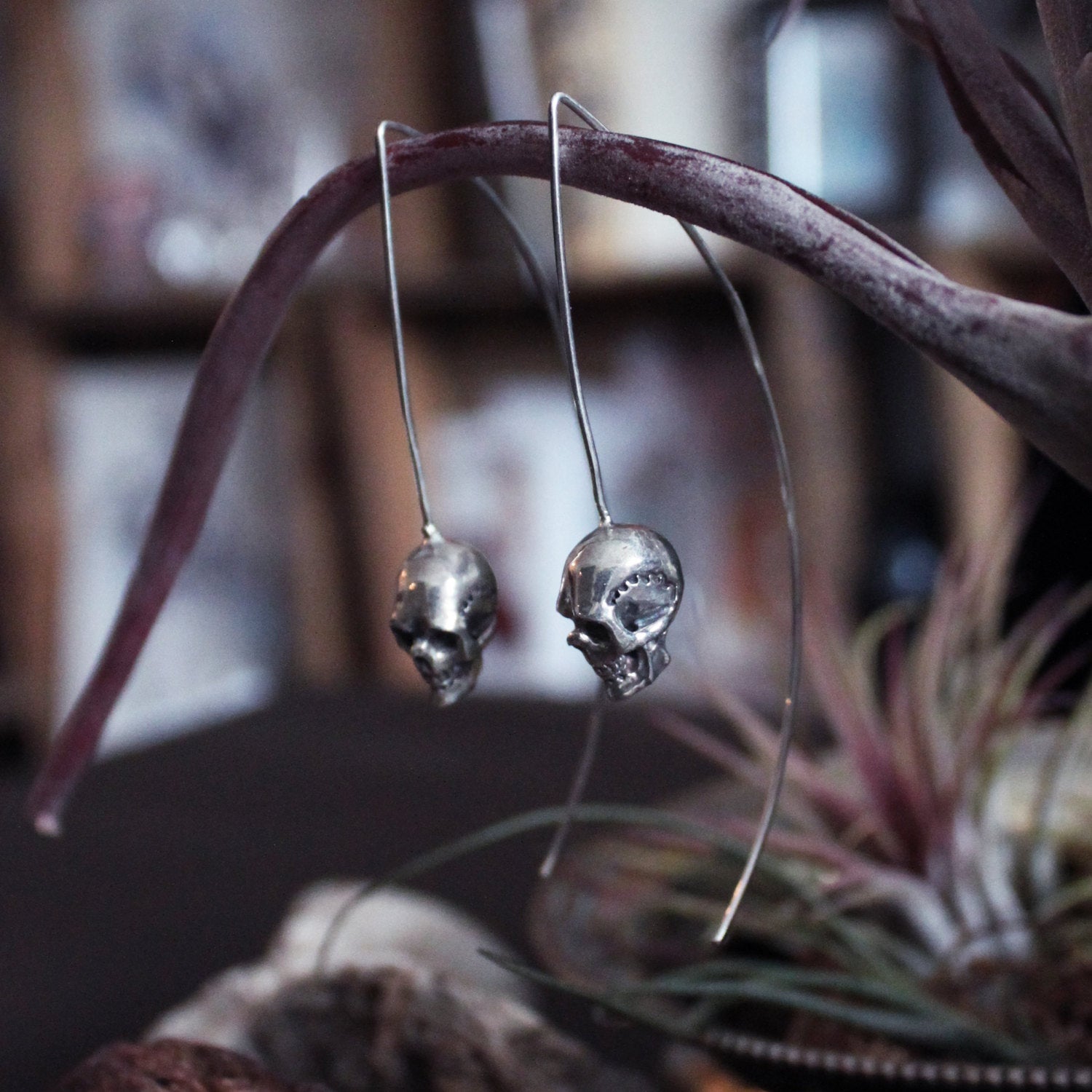 Skull Drop Earrings - Inchoo Bijoux