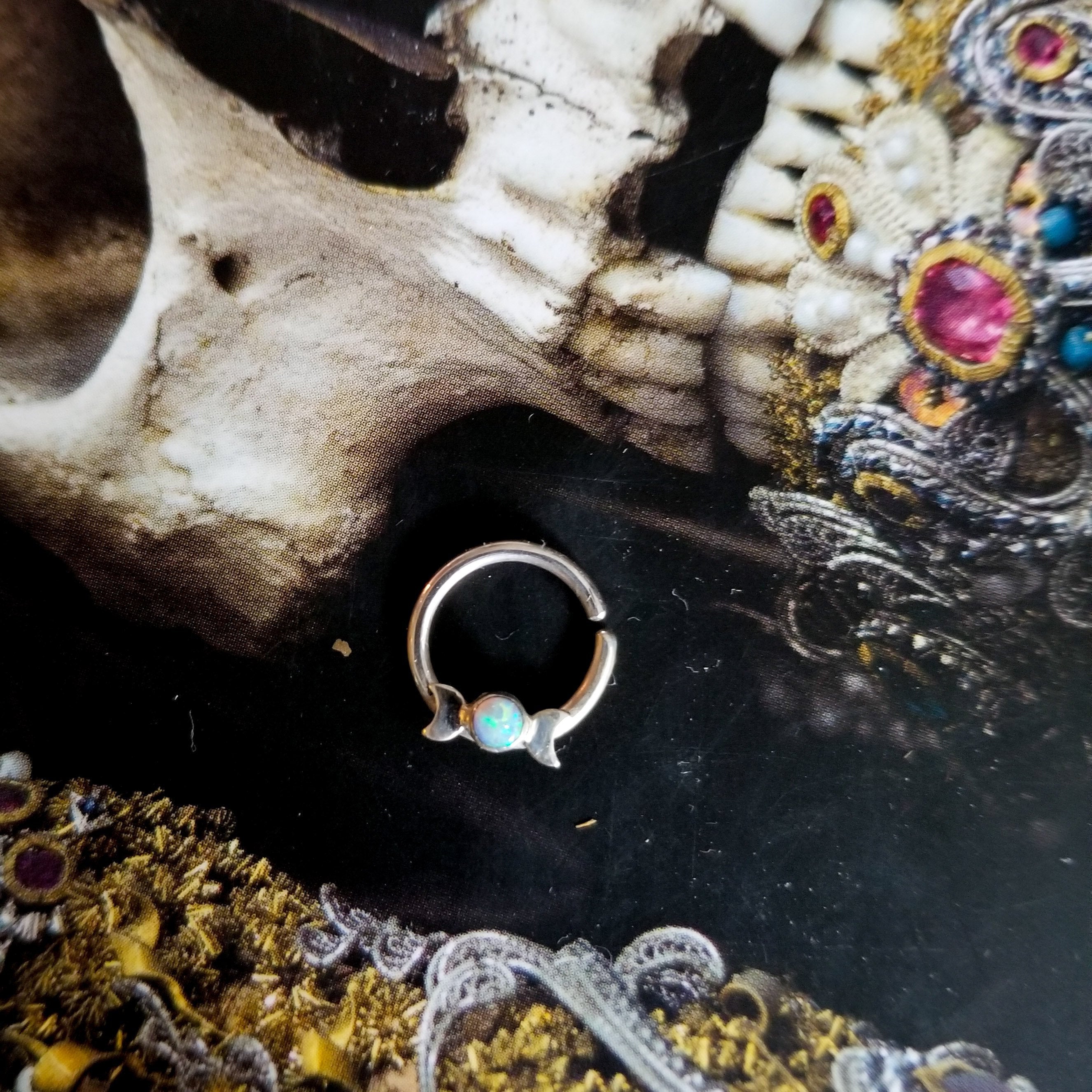 Collection of Opal Moon Phase Septum-Septum-Inchoo Bijoux-Inchoo Bijoux in a gallery layout