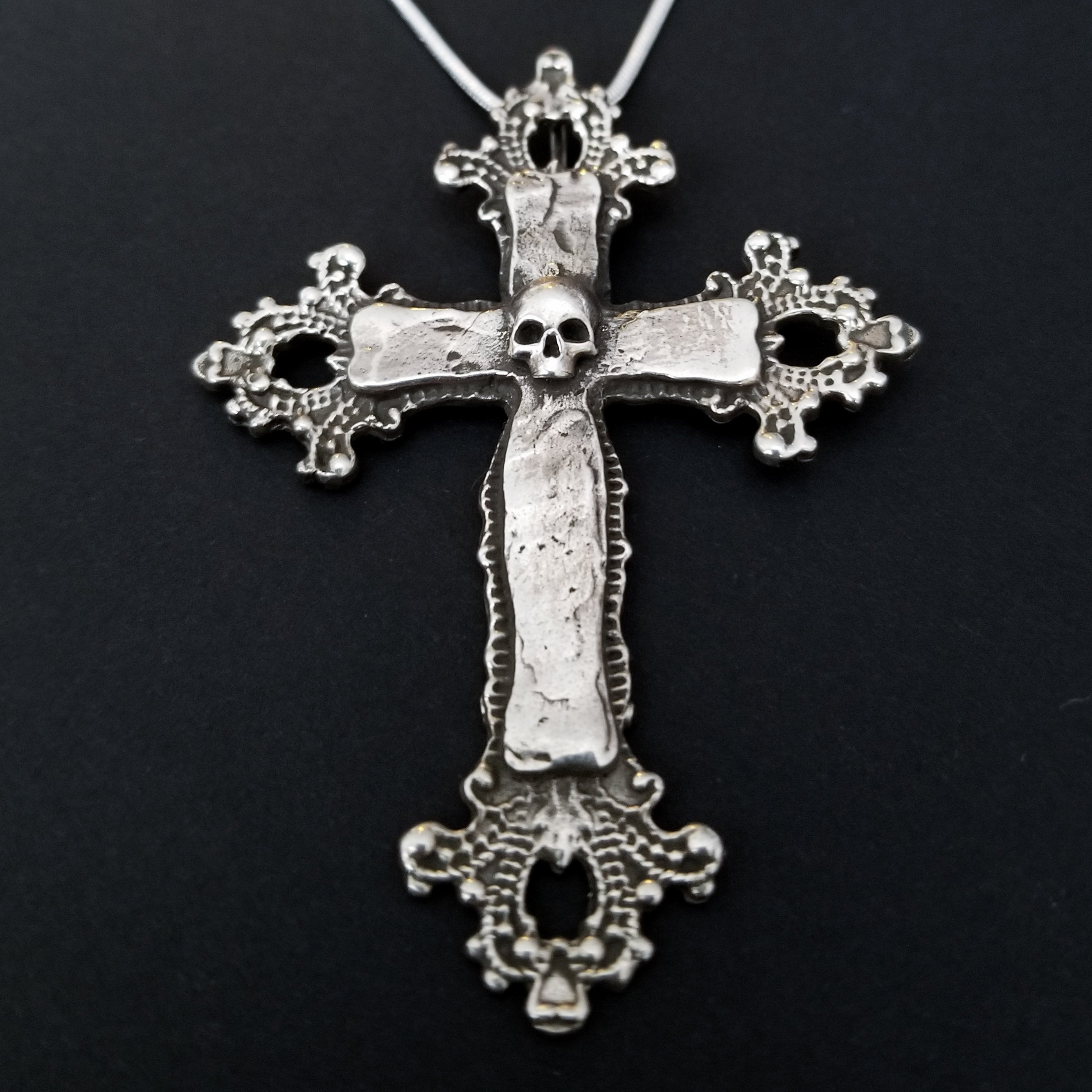 Big Baroque Silver Skull Cross Pendant - Inchoo Bijoux