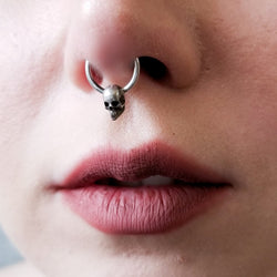 Collection of Minimal Skull Septum Ring - Inchoo Bijoux in a gallery layout