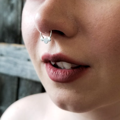 Buy MINIMALIST Nose Ring Hoop Septum Ring 16g 18g 20g 22g Unisex Earring  for Cartilage Tragus Conch Daith in Gold Sterling Silver and Rose Gold  Online in India - Etsy