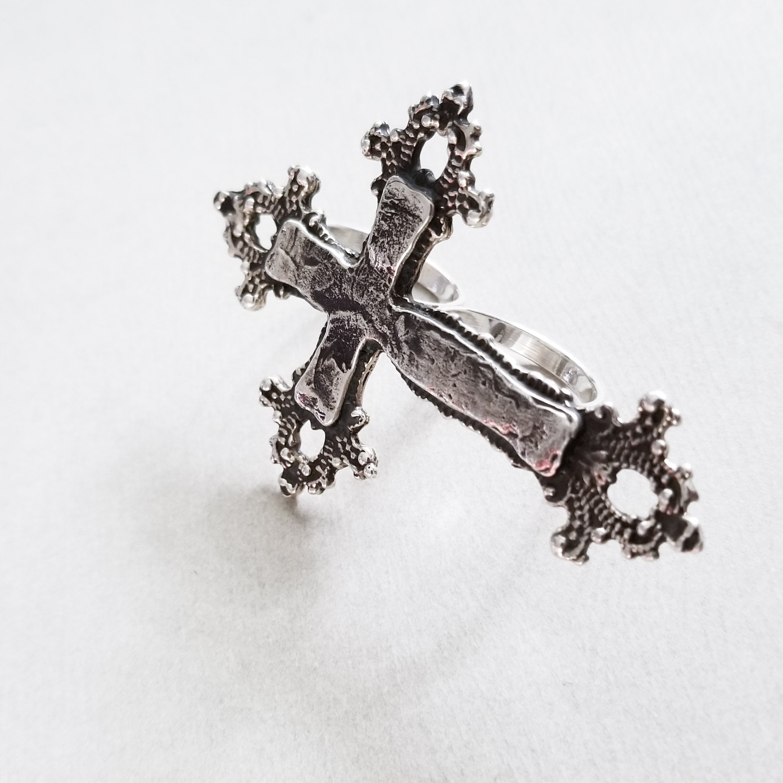 Big Baroque Cross 2 Finger Ring - Inchoo Bijoux