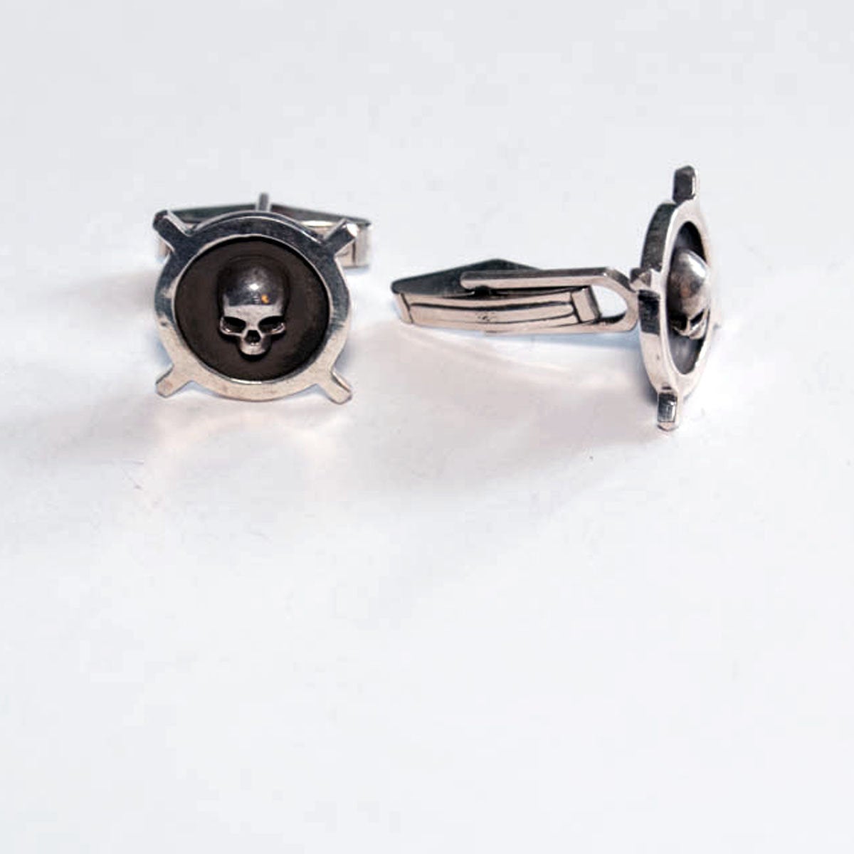 Collection of X Skull Cufflinks - Inchoo Bijoux in a gallery layout