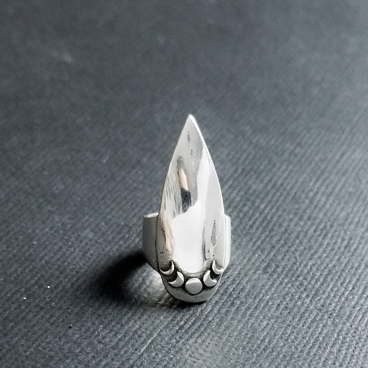 Moon Phase Stiletto Claw Ring - Inchoo Bijoux