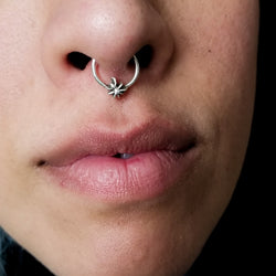 Collection of Tiny Spider Septum Piercing - Inchoo Bijoux in a gallery layout