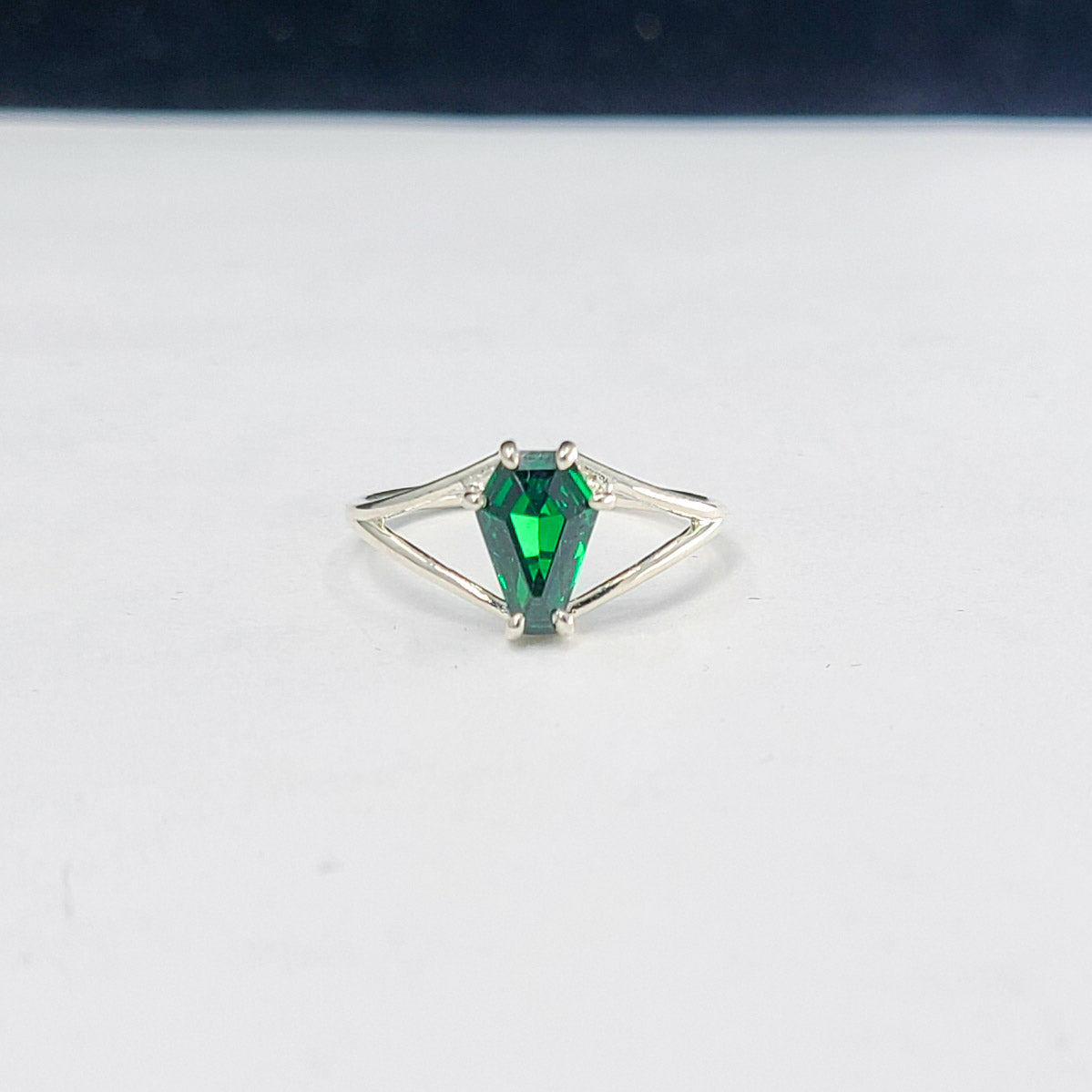 Cute Absinthe Green Coffin Ring 6x9